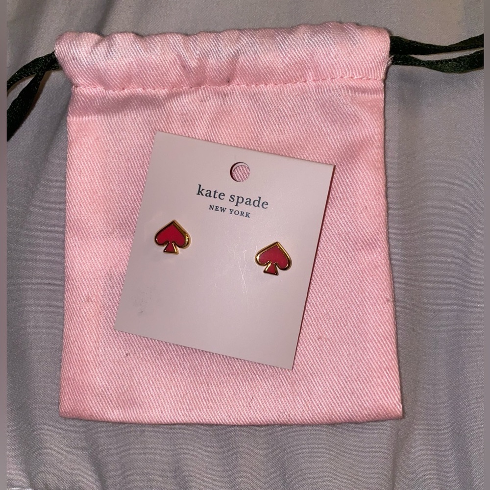 Kate Spade Everyday Spade Enamel Stud Earrings In Coral